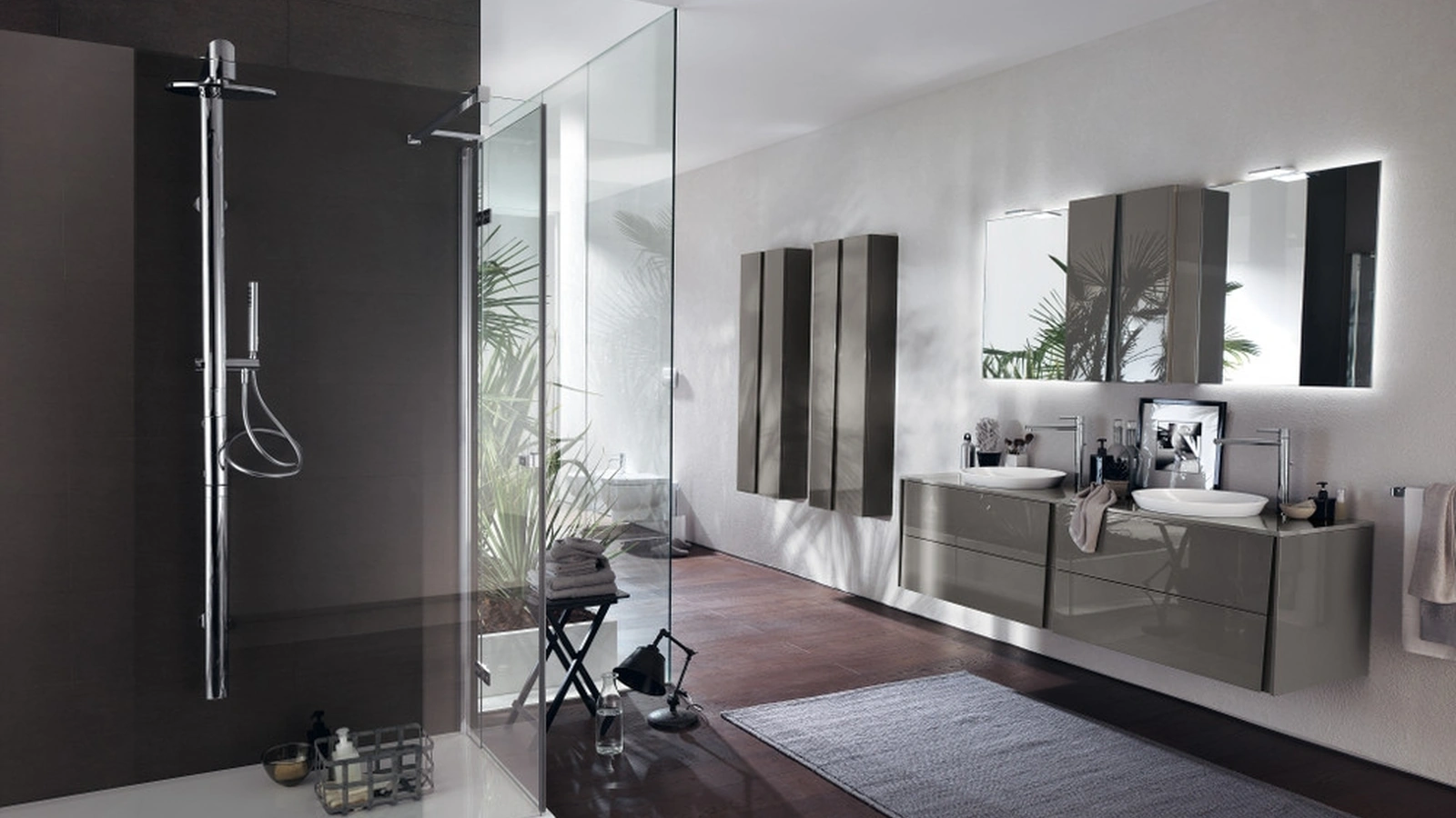 Mobile da Bagno Lagu Laccato Lucido Grigio Titanio di Scavolini Bathrooms